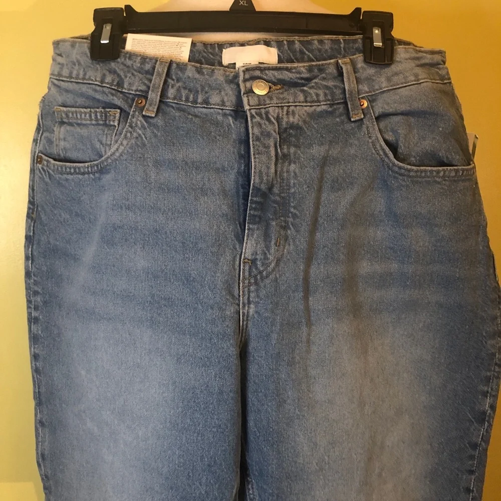 H&M high waist jeans. Size 12 . NWT - Picture 2 of 9